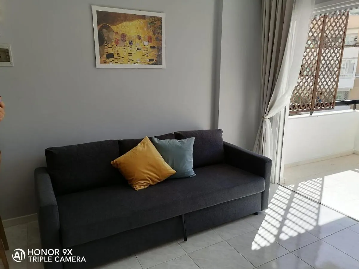 Apartment Cool Place Larnaca